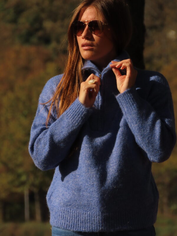 Pull à la perle bleu – Image 2