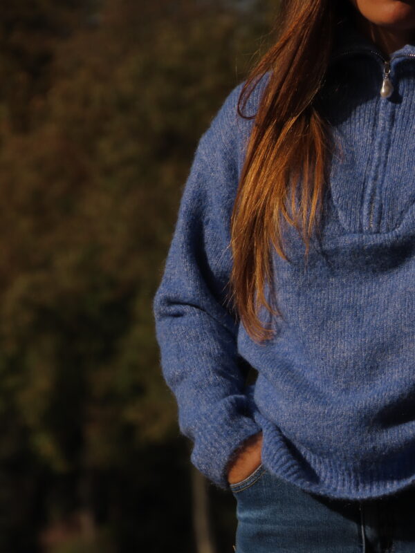 Pull à la perle bleu – Image 3